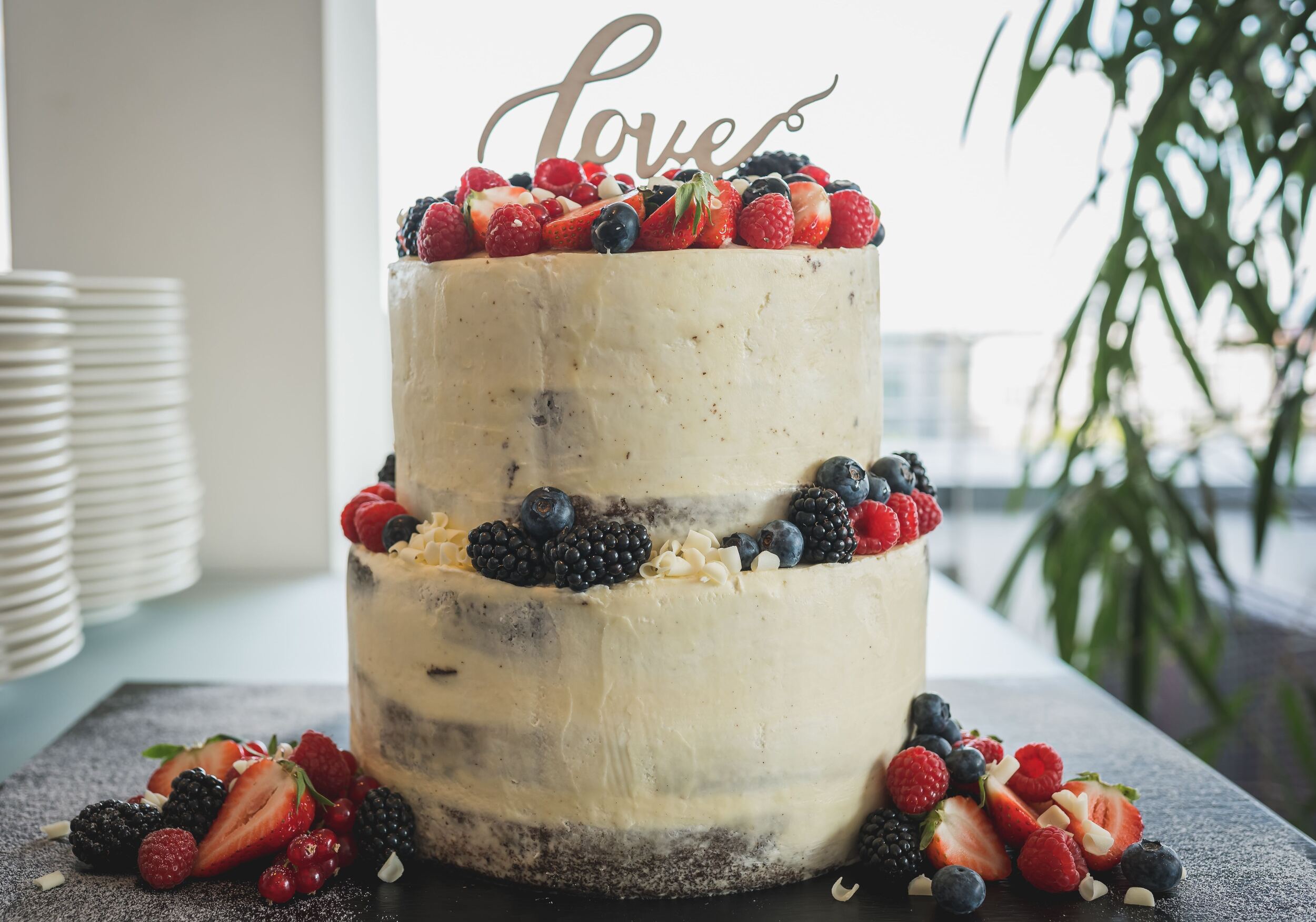 anniversary cake design